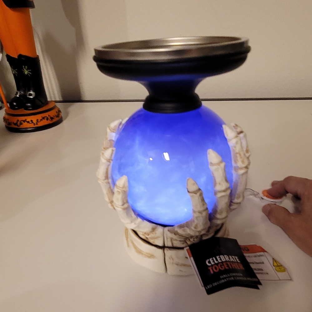 Celebrate Together Crystal Ball Fortune Teller 3 Wick Candle holder